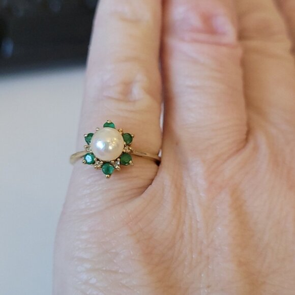 Vintage Yellow Gold Pearl Emerald Diamond Engagement Ring Size 5 - Picture 3 of 7